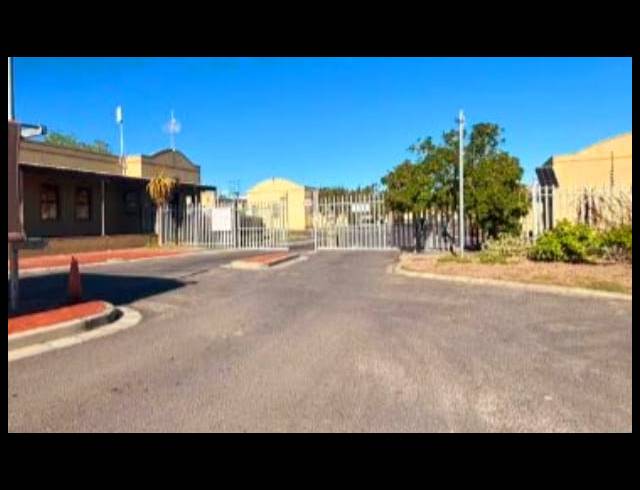 3 BEDROOM DUPLEX FOR SALE IN BARDALE VILLAGE